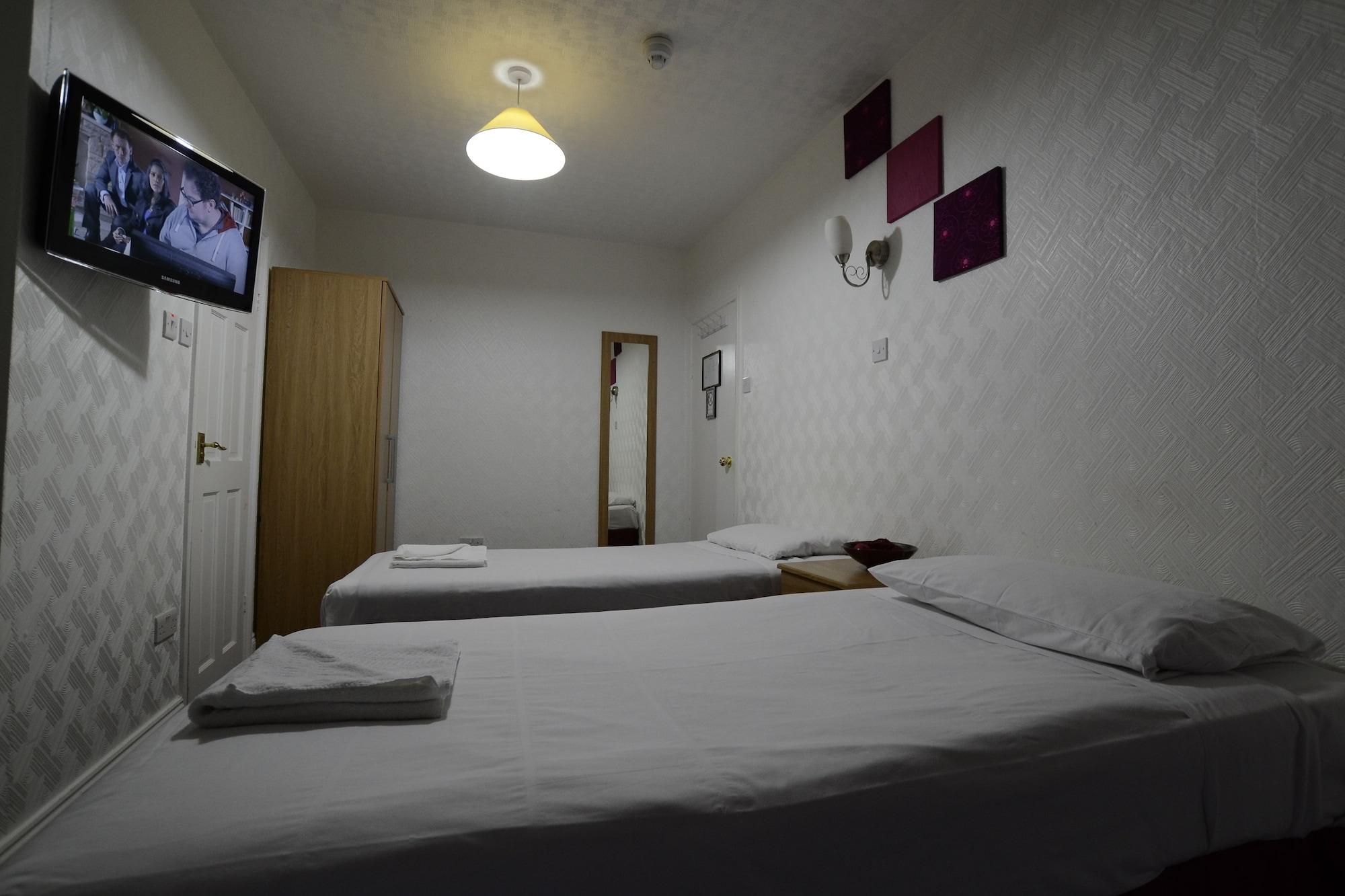 Park Hotel Илфорд Экстерьер фото