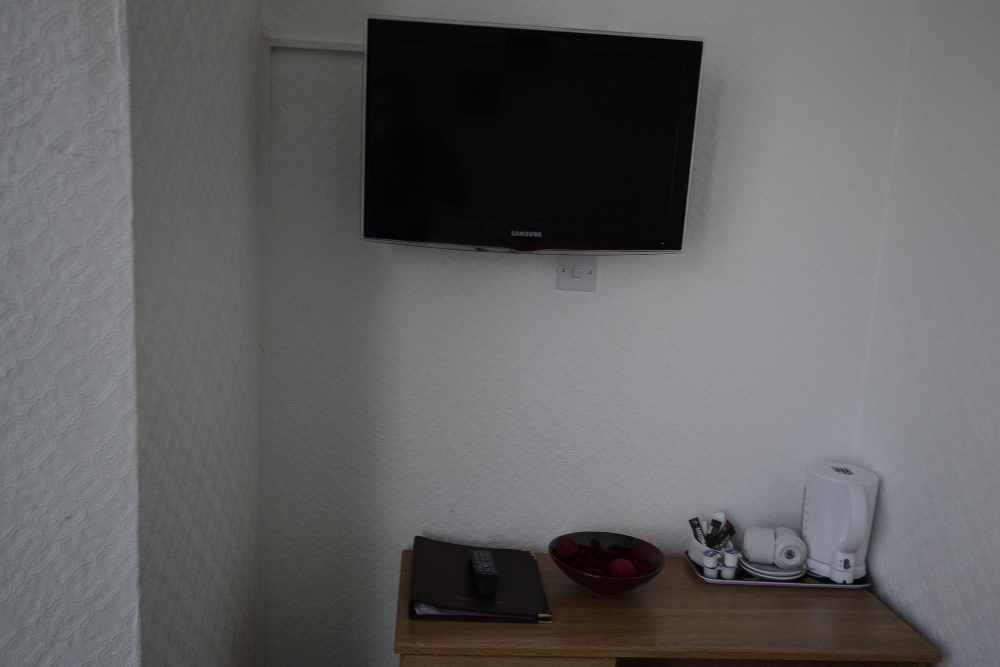 Park Hotel Илфорд Экстерьер фото